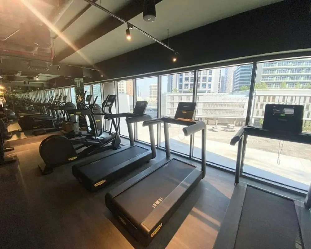 Clean fitness centre with treadmills and exercise equipment